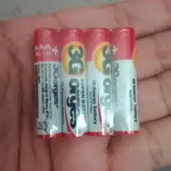 Multibrand AAA Batteries (2Pcs)